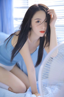年轻女教师2